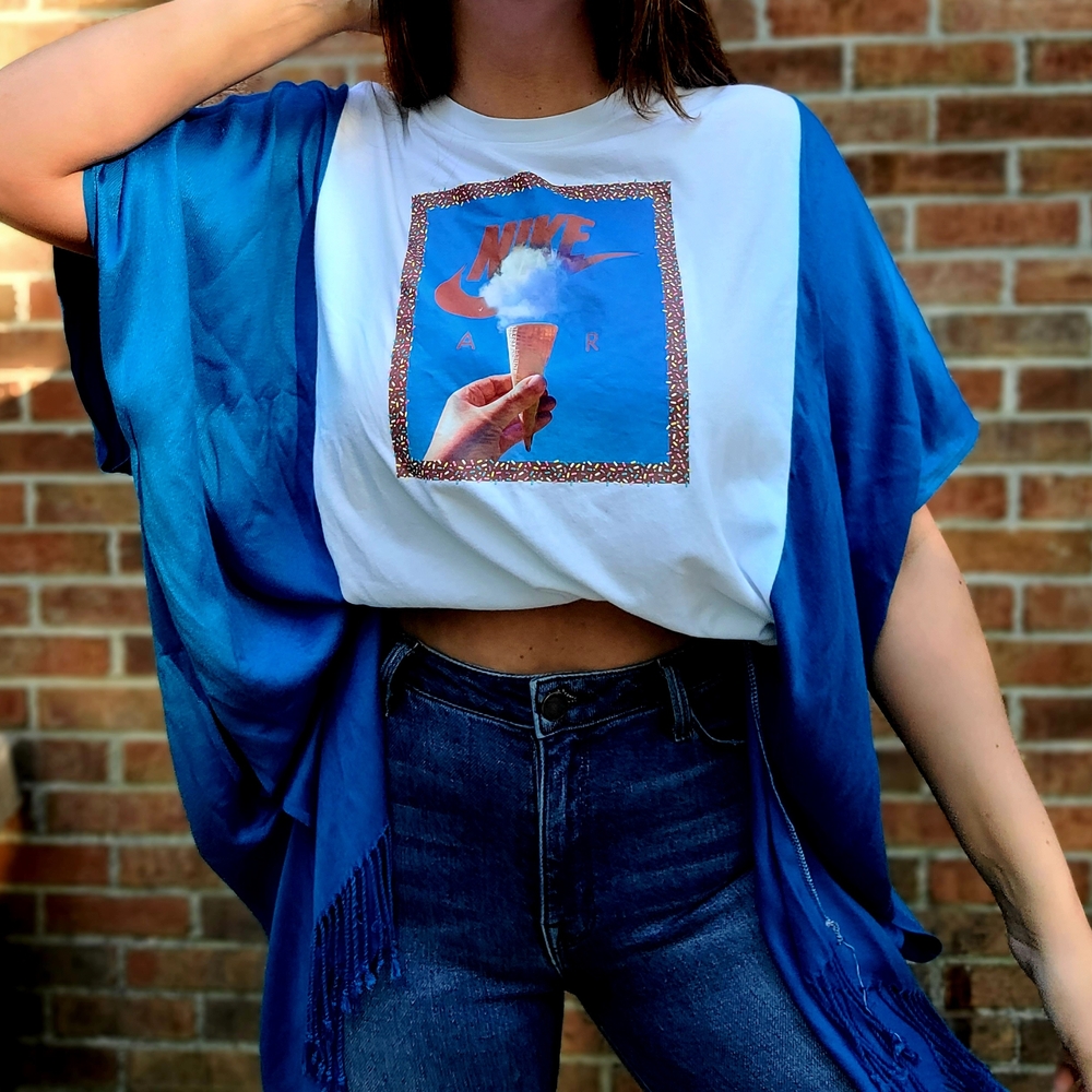 Nike Air Women's Blue and White Top